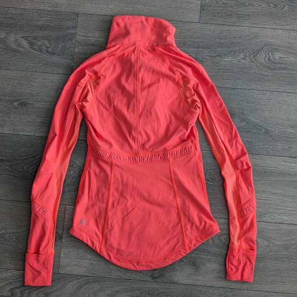 Lululemon Run Reflect Pullover - Picture 6 of 8